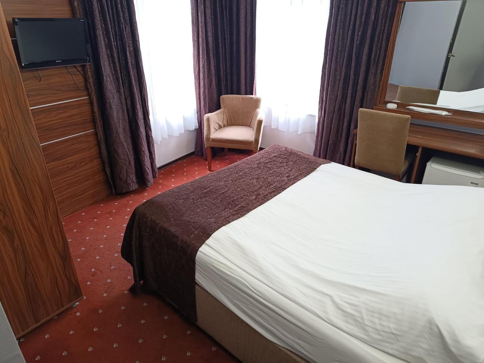 Pirotel Hotel コンヤ エクステリア 写真